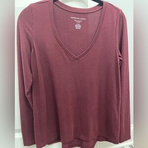 American Eagle long sleeve size small t-shirt. Maroon